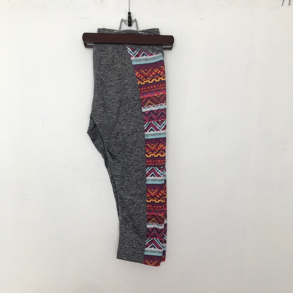 Lularoe Jade athletic workout Capri leggings
